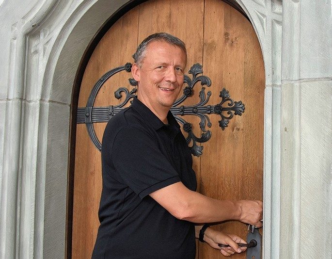 Menschen der Basilika